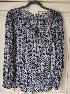 Dalia Black and White Printed Peasant Blouse. Large.